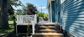 Como Lake Park Retreat | Hot Tub + Designer Home