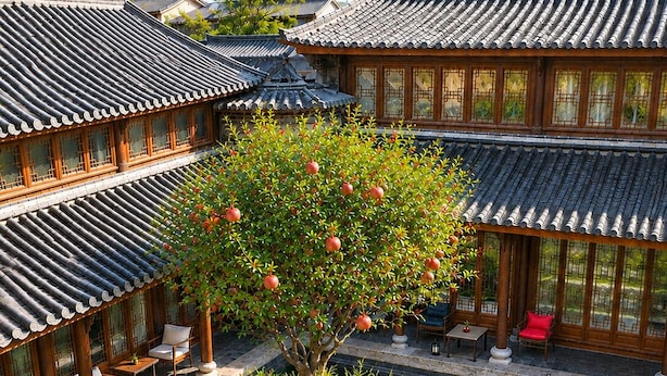 Pool - Yangqing Yinfu Ancient Architecture (Dali)