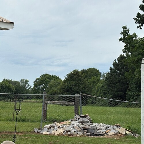 Peaceful Private Pet Friendly Studio-10 Miles from Buc-ee's & I65