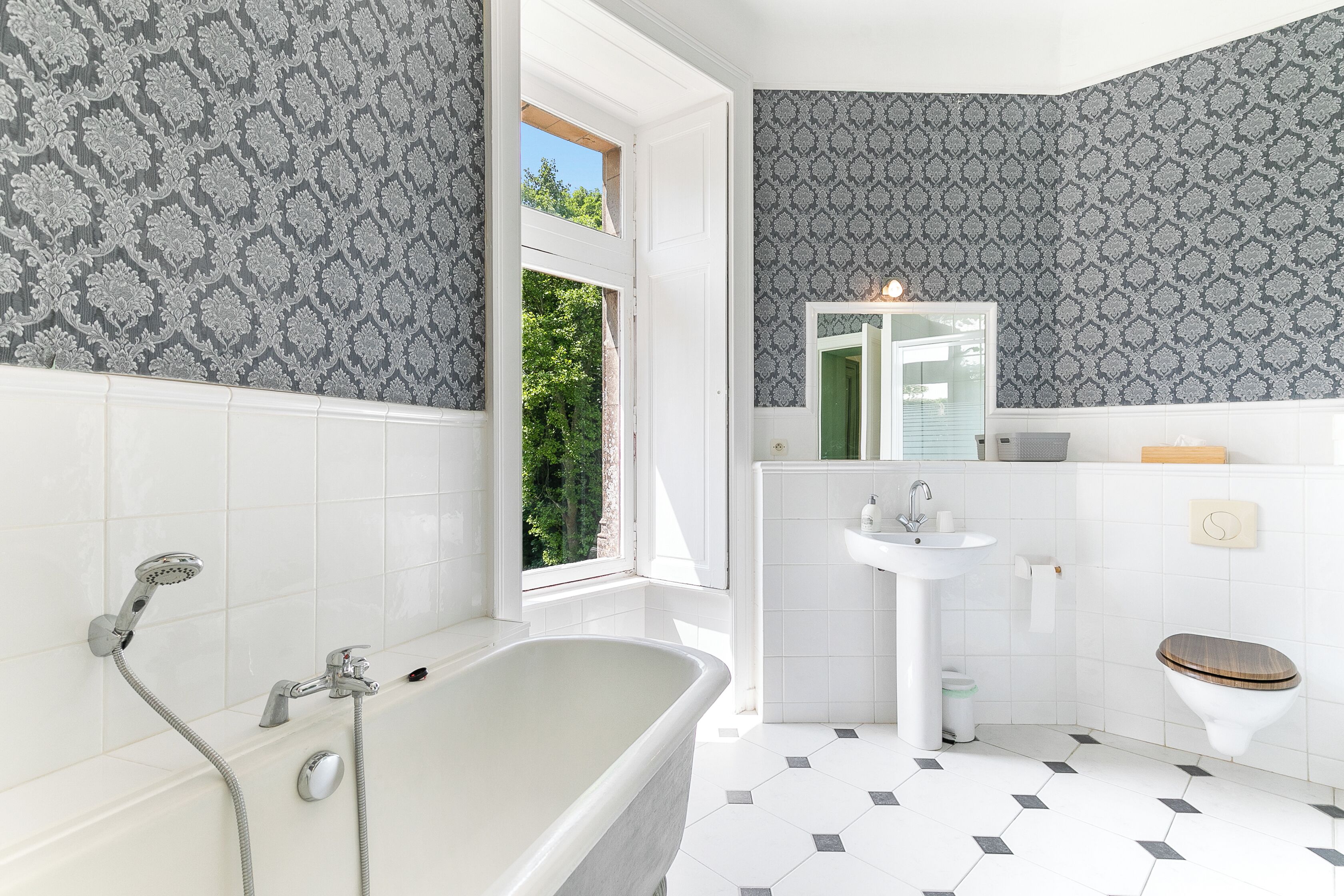 Habitación doble Deluxe, vista al jardín | Baño
