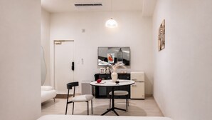 Double Room, Non Smoking, Private Bathroom - D-ON Stay (Daejeon)