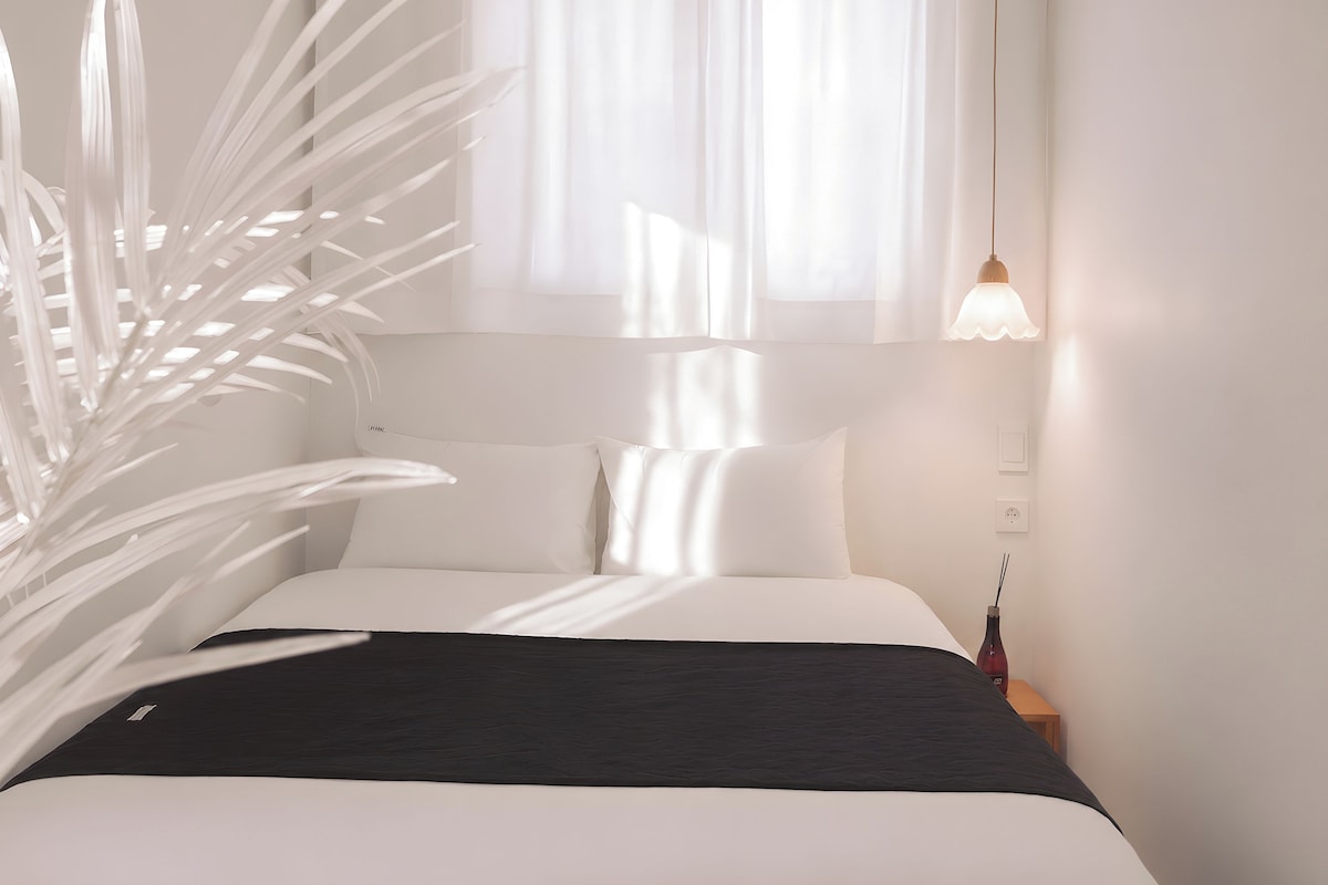 Chambre Double, non-fumeurs, salle de bains privée | Espace de travail pour ordinateur portable, Wi-Fi gratuit