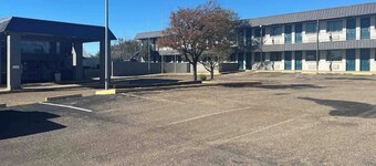 Real Value Pad | 0.7 Mi to Frank Phillips College Campus | 4 Pet-Friendly Units