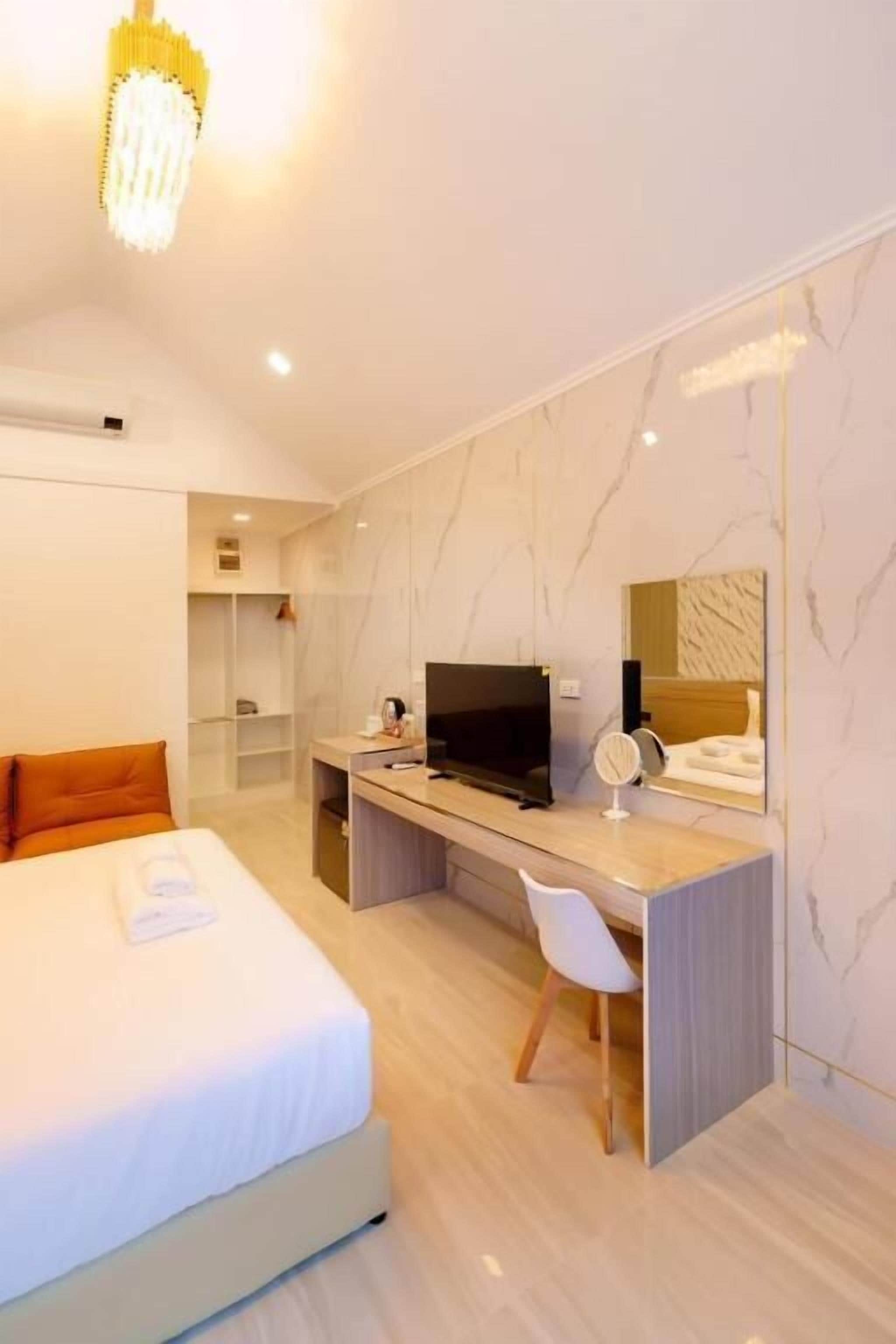 Superior Room, Non Smoking, Garden View
