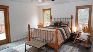 Room - Cozy cottage minutes from Okemo Mtn. (Mount Holly)