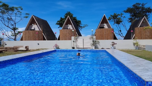 Seabreeze Haven Resort