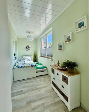 Unclassified image, 4 of 21, button - Vrbo Property (Großenbrode-Lütjenbrode)