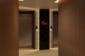 Unclassified image, 4 of 11, button - Red Hotel Pasay (Pasay)
