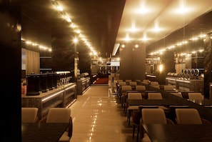 Unclassified image, 3 of 11, button - Red Hotel Pasay (Pasay)
