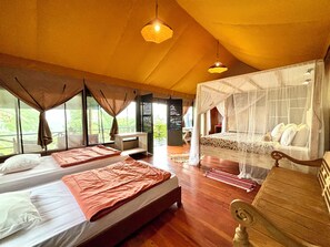 Room - Family Tent for 2 Adult + 3 Children, Jatiluwih, Rainforest and Mountain View (Kabupaten Tabanan)