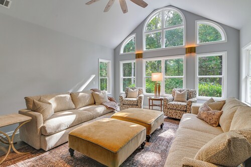 Private Woodland Garden Retreat in Ethelsville