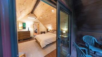 4 bedrooms, internet, bed sheets