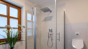 Bathroom - Holiday apartment with 1 bedroom (Twistetal-Ober Waroldern)