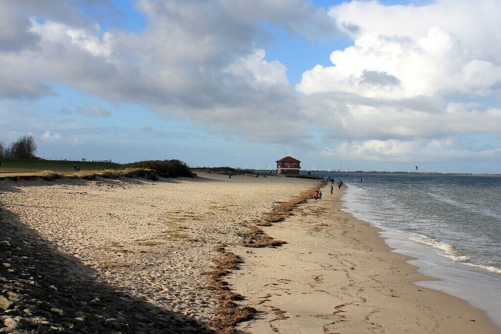 Strand