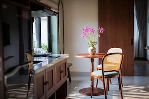 Ảnh chưa phân loại, 3 trong số 45 ảnh, nút