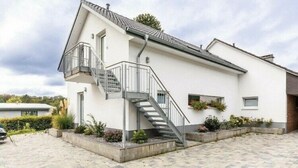 Unclassified image, 2 of 15, button - Vrbo Property (Tecklenburg)
