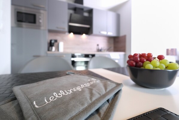 Private kitchen - Vrbo Property (Carolinensiel-Harlesiel)