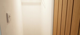 Small, self contained bedroom and bathroom only. Own entrance.