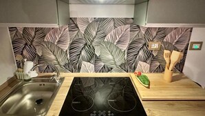 Private kitchen - Vrbo Property (Catania)