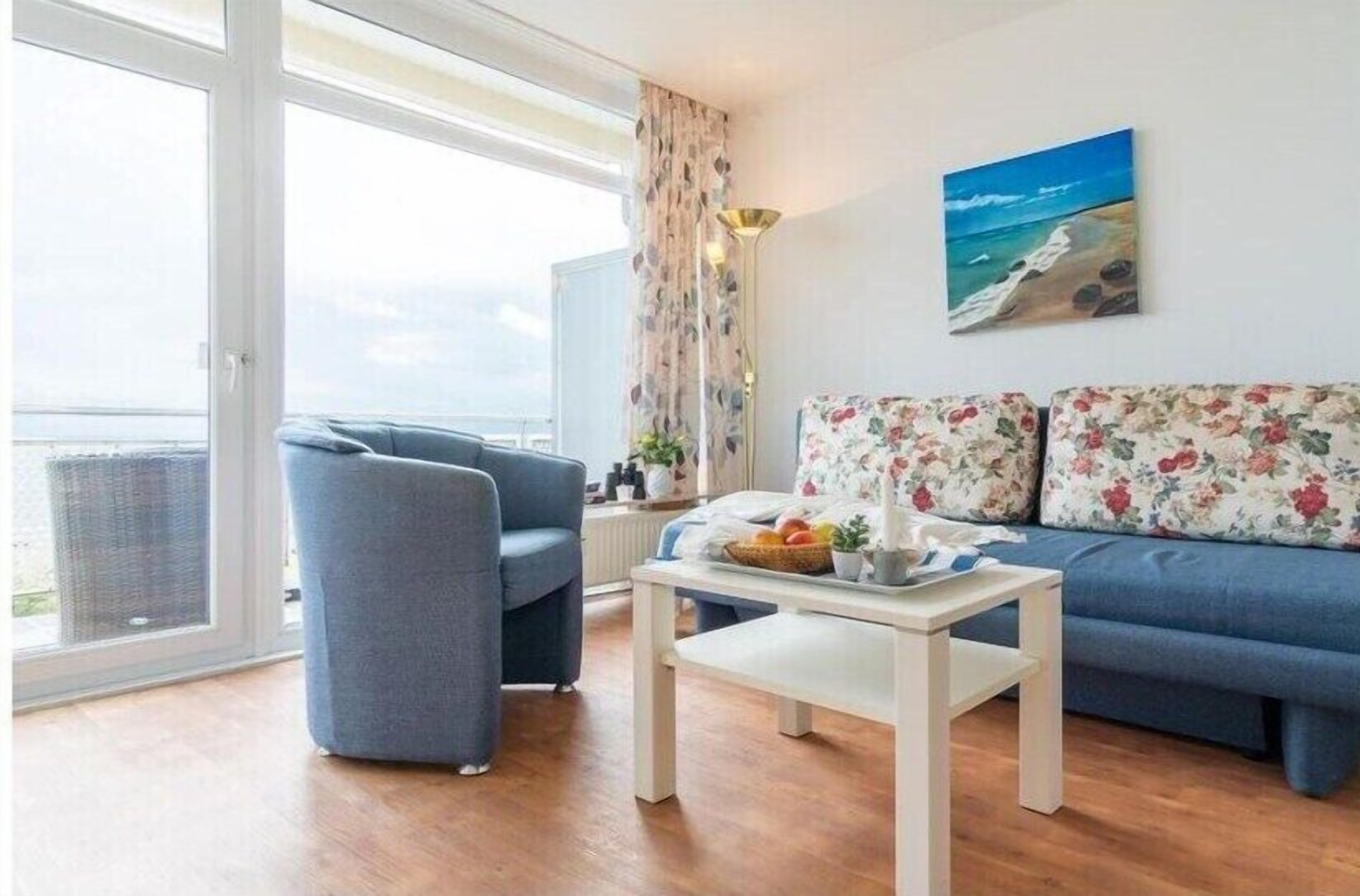 Smart-TV, DVD-Player, Stereoanlage
