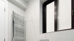 Luxury Apartment, Non Smoking, Private Bathroom | Bathroom - Luxury 4Bedrooms Stay in North Athens (Agia Paraskevi)