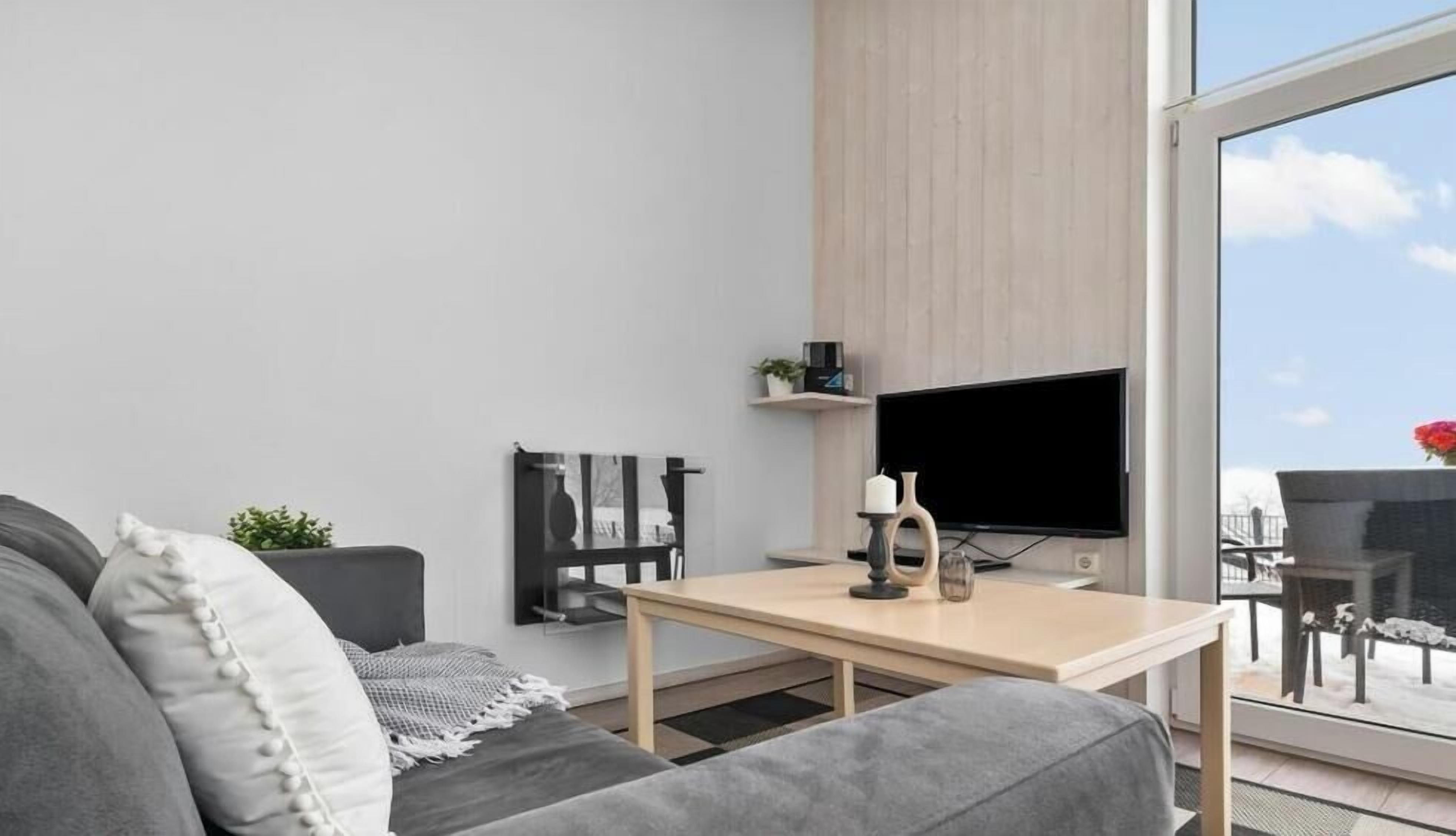 Smart-TV, peis og DVD-spiller