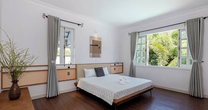 8-bedroom castle in enchanting Vũng Tàu with AC - AnNam Village 4