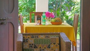 Ảnh chưa phân loại, 4 trong số 10 ảnh, nút