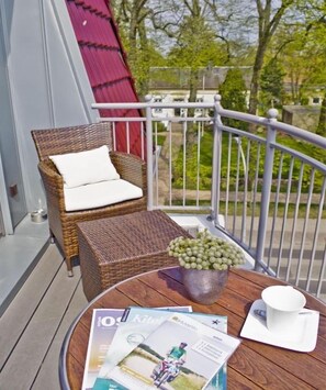 Untagged - Villa by the Swan Pond (Fehmarn)