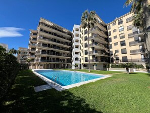 Pool - Vrbo Property (Daimús)