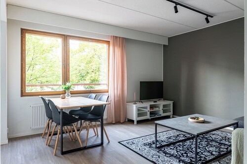 1BR Center Apartment with Sauna&Balcony