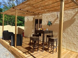 Outdoor dining - Vrbo Property (Volpajola)