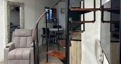 Cottage near City Canal, OpenSpace on 2 levels, 5pp, Parking