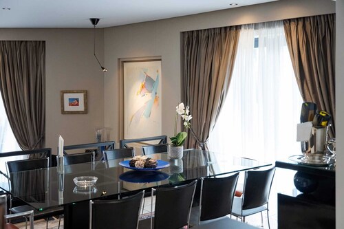 Athenian Riviera Luxurious Villa, Villa