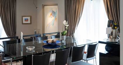Athenian Riviera Luxurious Villa, Villa
