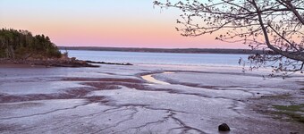 Private Bay of Fundy Escape | Ocean Views, Sauna & Tides