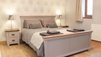 2 bedrooms, free WiFi, individually decorated, individually furnished