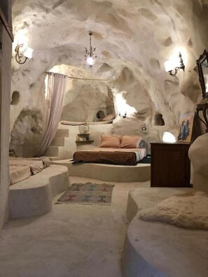 Room - échappée troglodyte unique (Toujane)