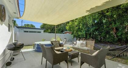 Salt & Sage Stay Designer Retreat 10 Min Beach