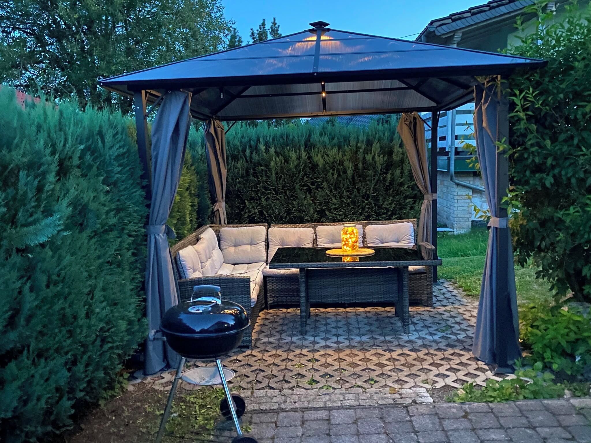 Utendørsservering