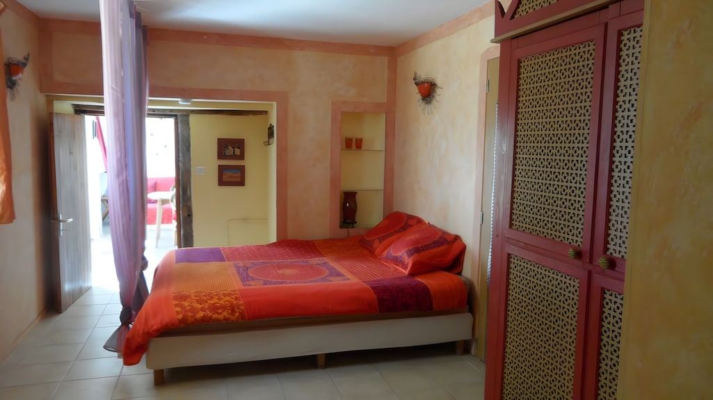 Holiday Home 'Maison Cazac Marrakech' With Mountain View And Wi-fi - Haute-Garonne