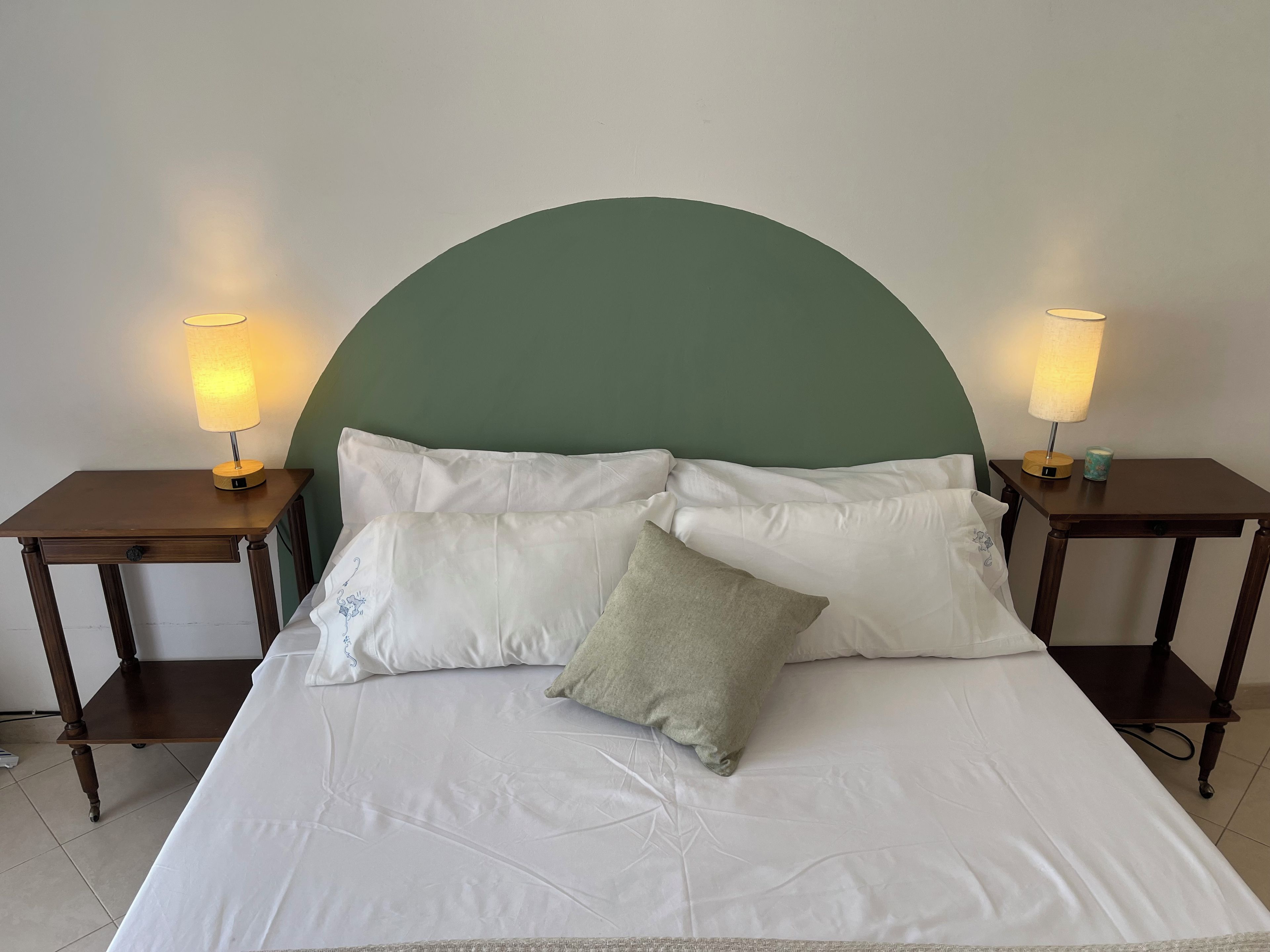 1 Schlafzimmer, Bügeleisen/Bügelbrett, Bettwäsche