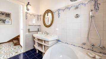 Bidet