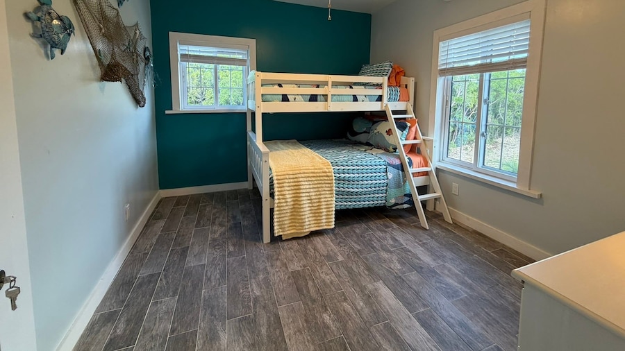 Southern Comfort - Brand New Home Steps From Ten Bay Beach With 3 Bedroom Home