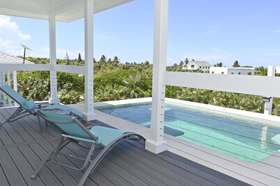 Emerald Cottage - Brand New Beach Cottage With Pool, Walk To La 1 Bedroom Home