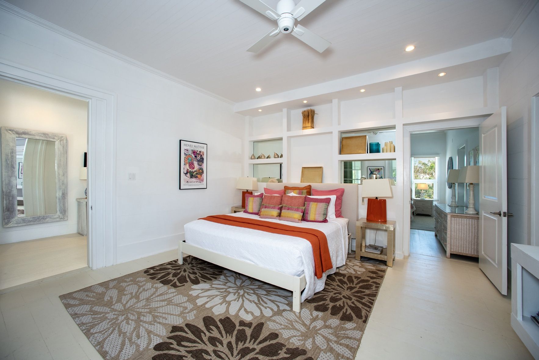 House, 6 Bedrooms