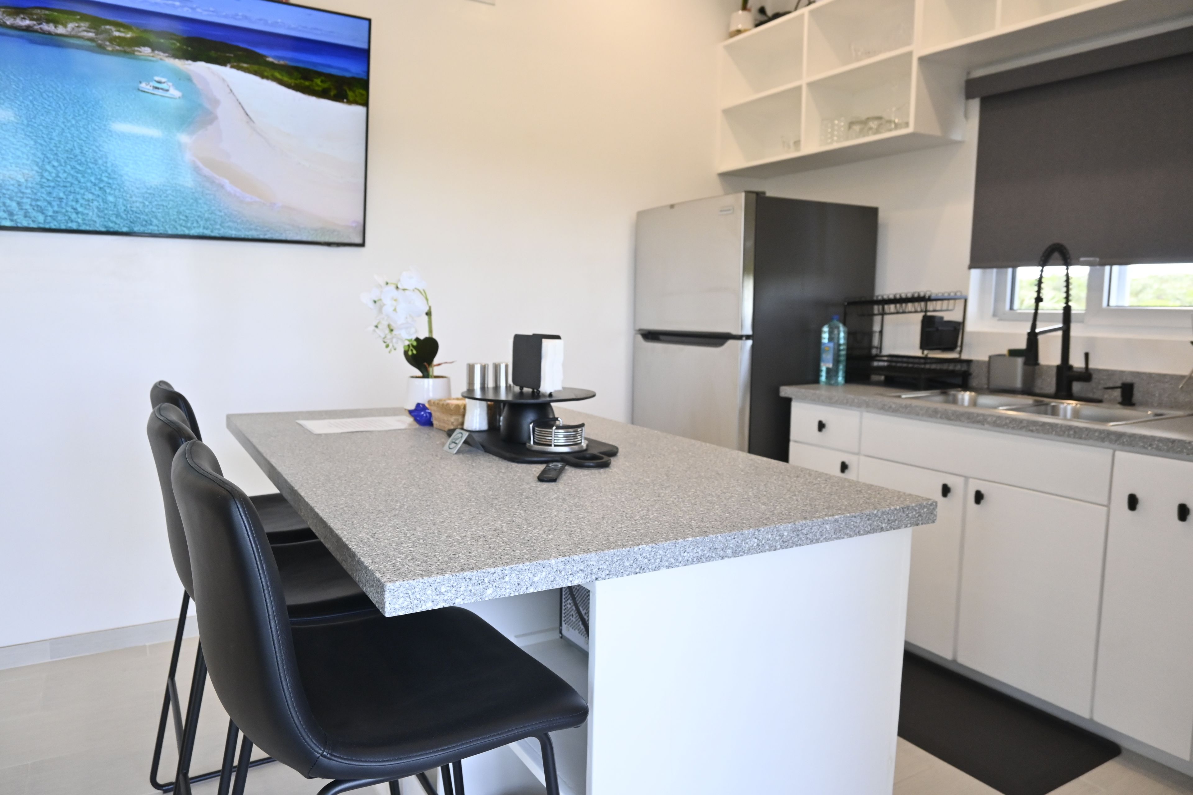 House, 1 Bedroom | Private kitchen | Coffee/tea maker, fridge, oven, toaster