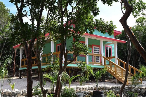 Moonlit Escape - Brand New Cottage Steps From Caribbean-side 1 Bedroom Home
