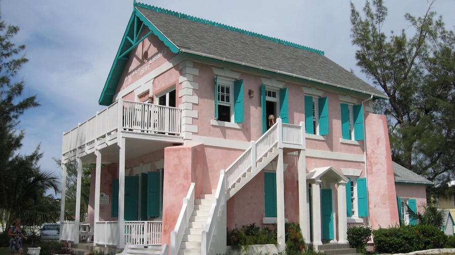 Moonlit Escape - Brand New Cottage Steps From Caribbean-side 1 Bedroom Home