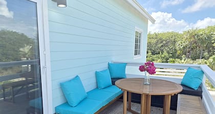 Eagle Ray - Brand New Beach Cottage W/views, Walk To Restaurant/ 2 Bedroom Home